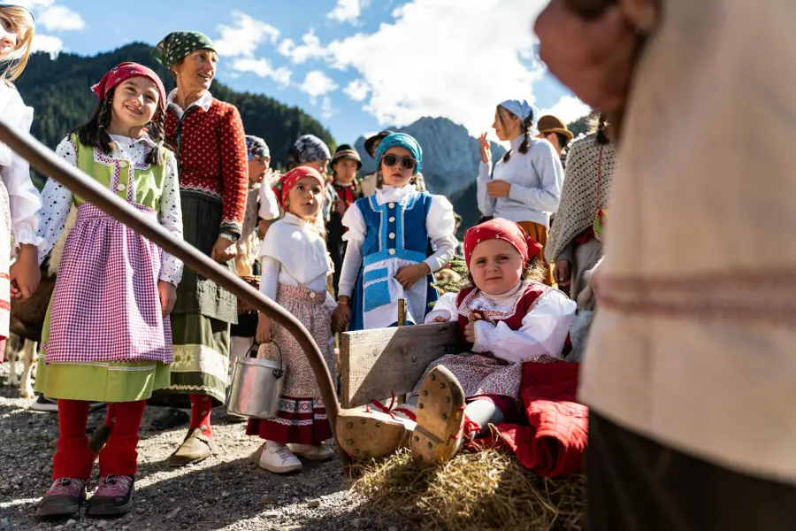 I Walser della Valle d’Aosta: storia, lingua e tradizioni tra Gressoney e Ayas