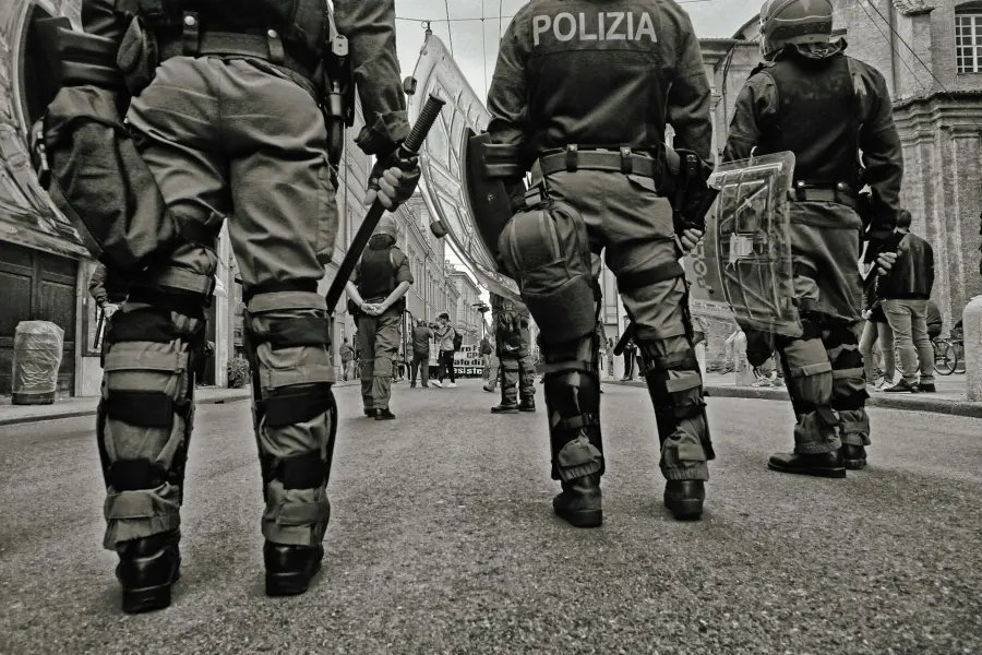 Aosta, controlli straordinari in centro e alla stazione